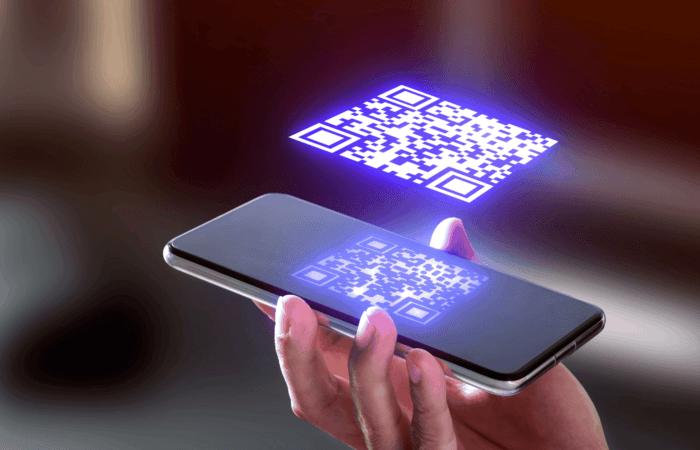 QR kód zobrazený na mobilnom telefóne